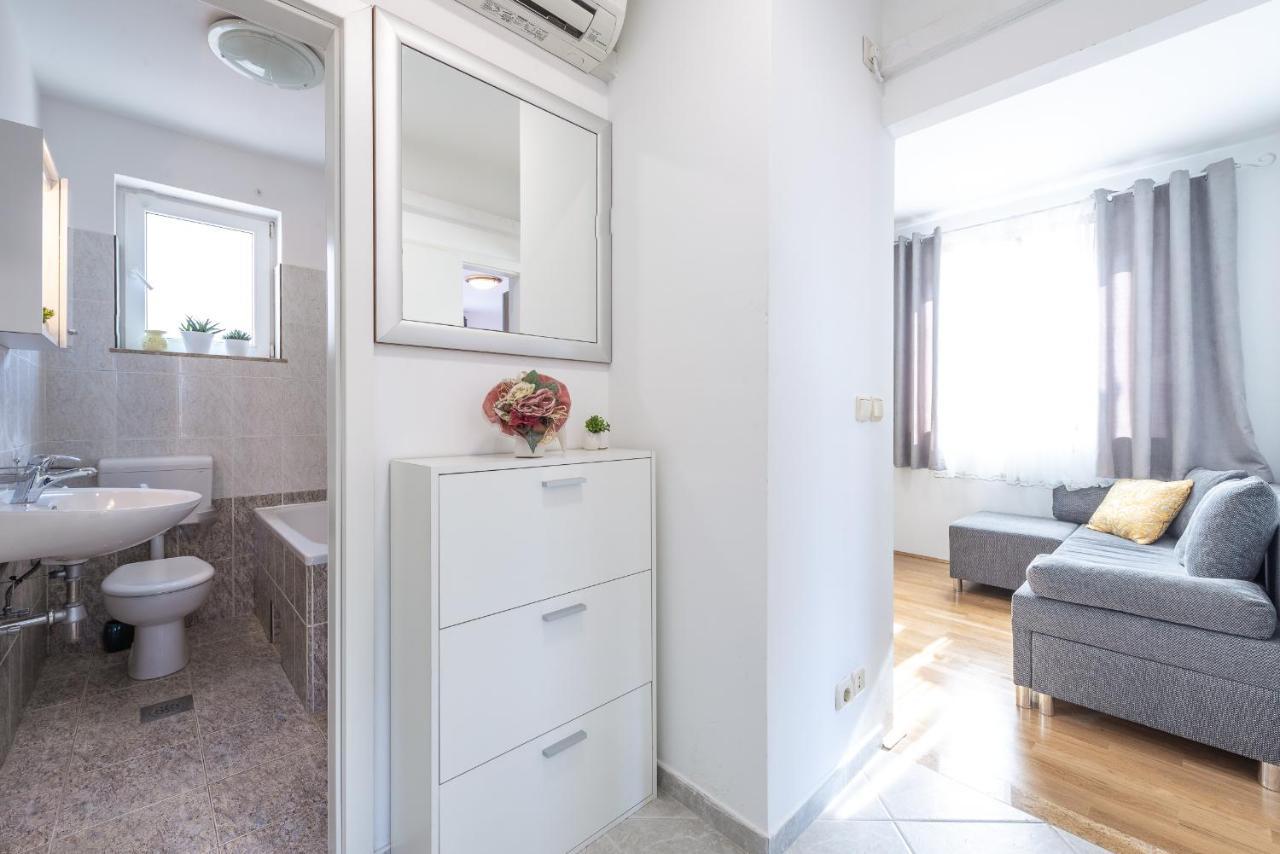 South Wind Apartments ดูบรอฟนิก ภายนอก รูปภาพ